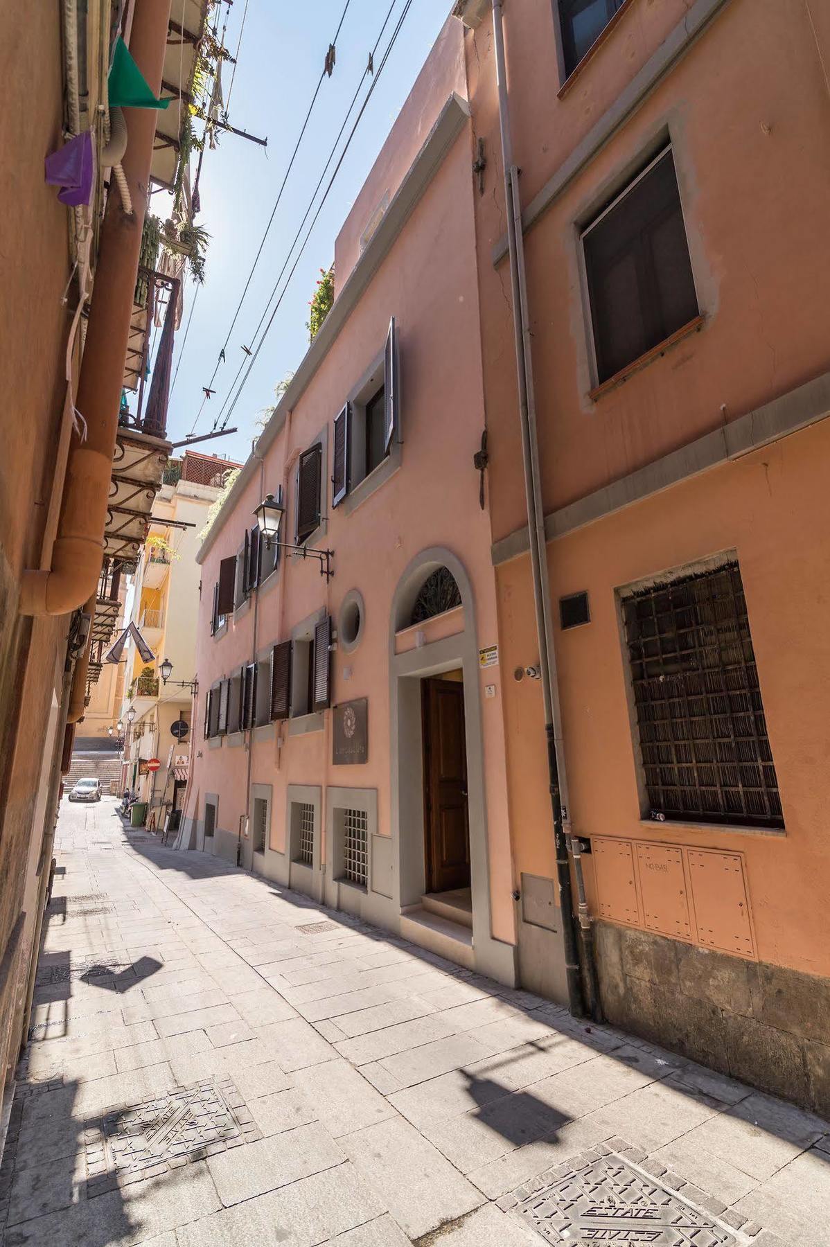 L'Ambasciata Hotel De Charme Cagliari Exterior foto