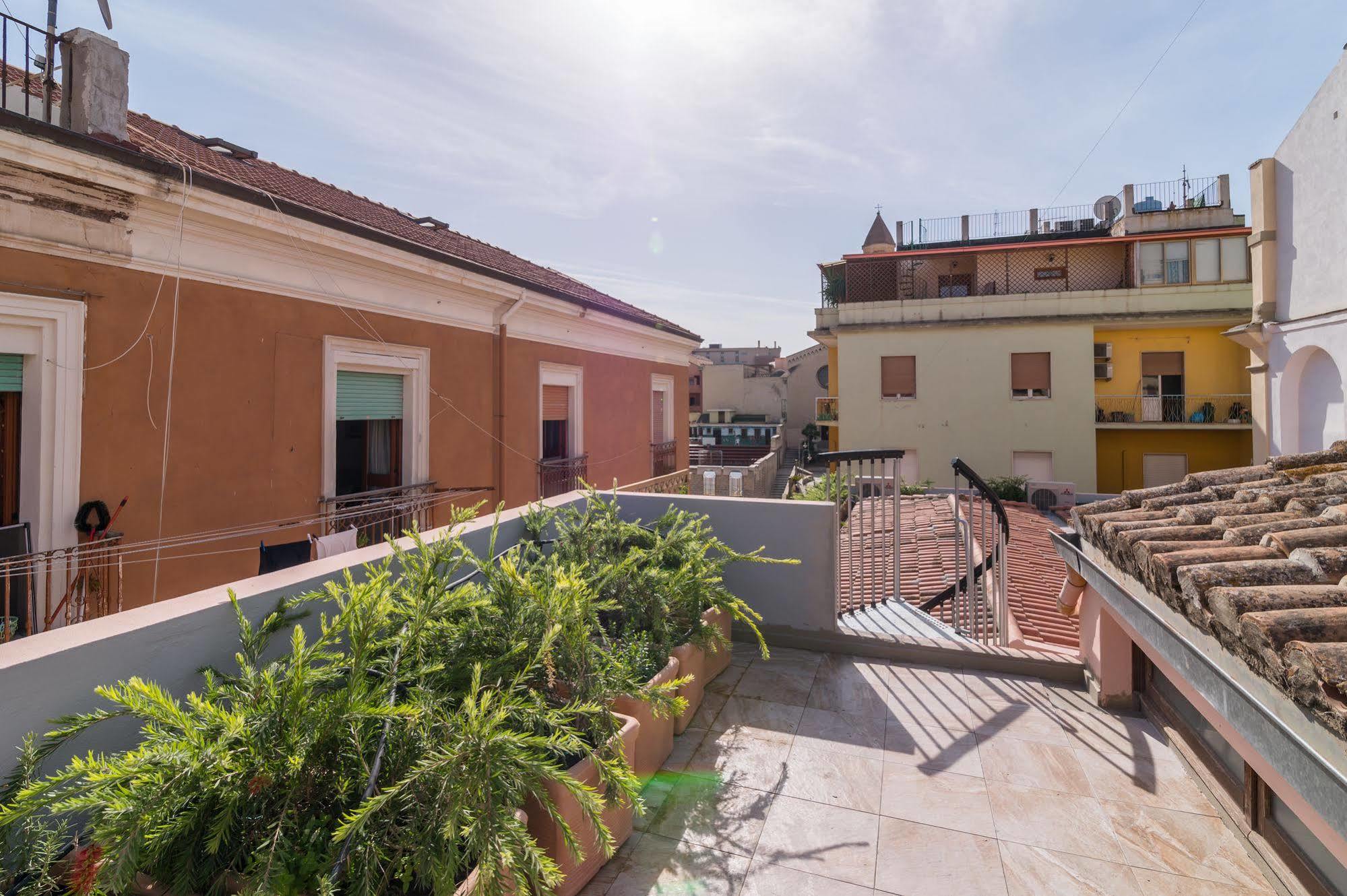 L'Ambasciata Hotel De Charme Cagliari Exterior foto